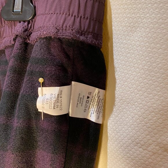 GapKids Purple Fleece Lined Pants - Picture 6 of 7